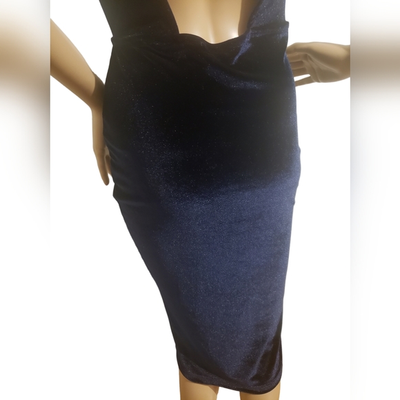 Sexy Deep Plunge Form-Fitting Blue Dress With Peek-a-boo Back - Picture 7 of 9